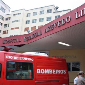 Descaso ao Hospital Azevedo Lima